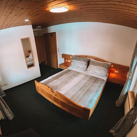 Green Naturel Motel Шрунс Экстерьер фото