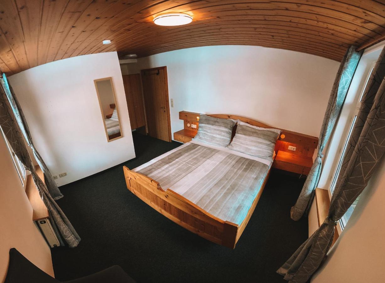 Green Naturel Motel Шрунс Экстерьер фото