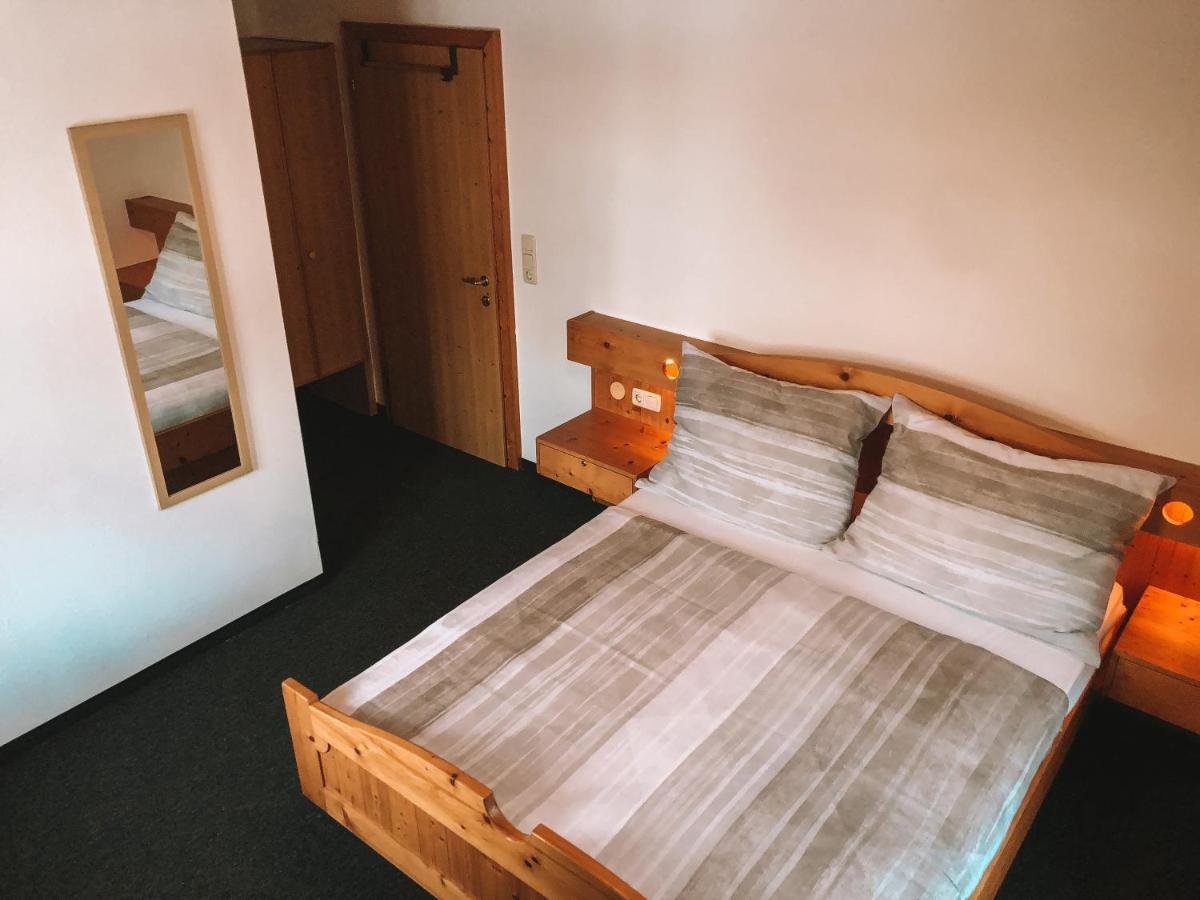 Green Naturel Motel Шрунс Экстерьер фото